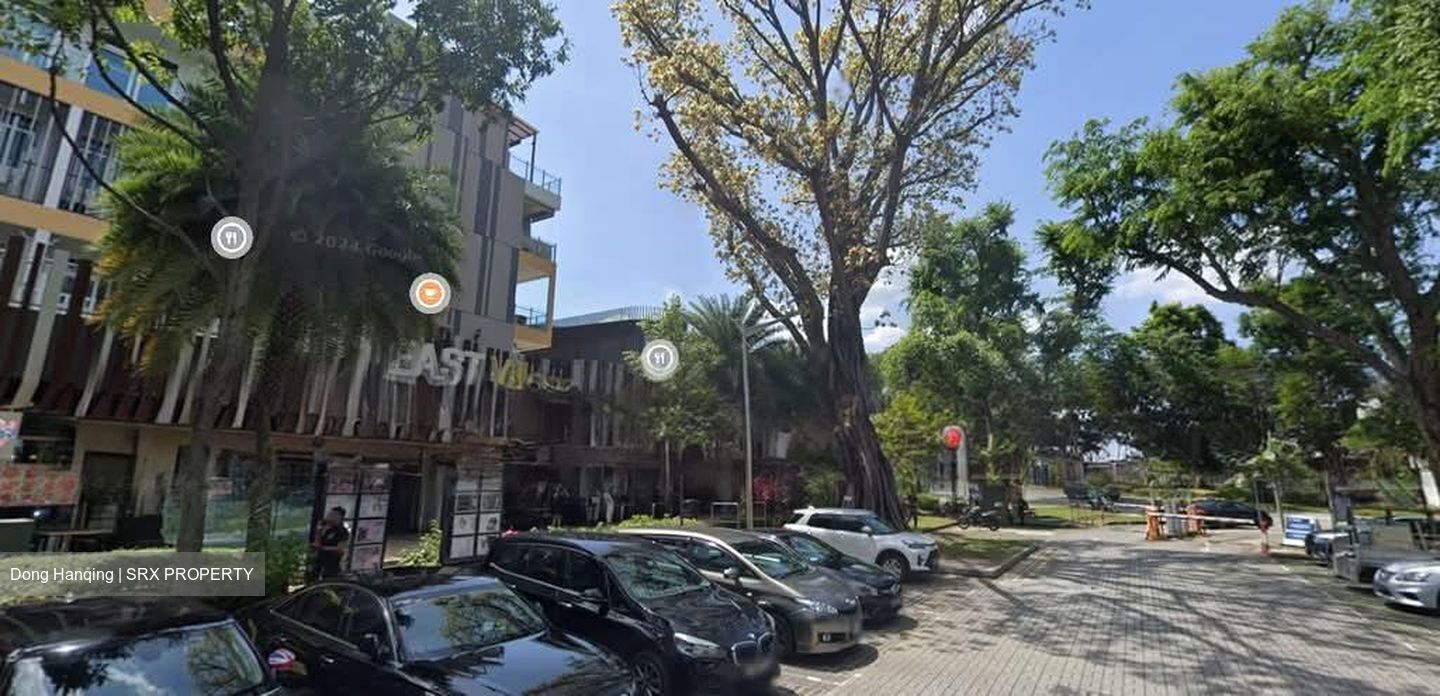 East Village (D16), Retail #551158851